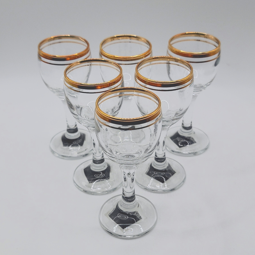 Circleware set od 6 2.5oz liquor glasses